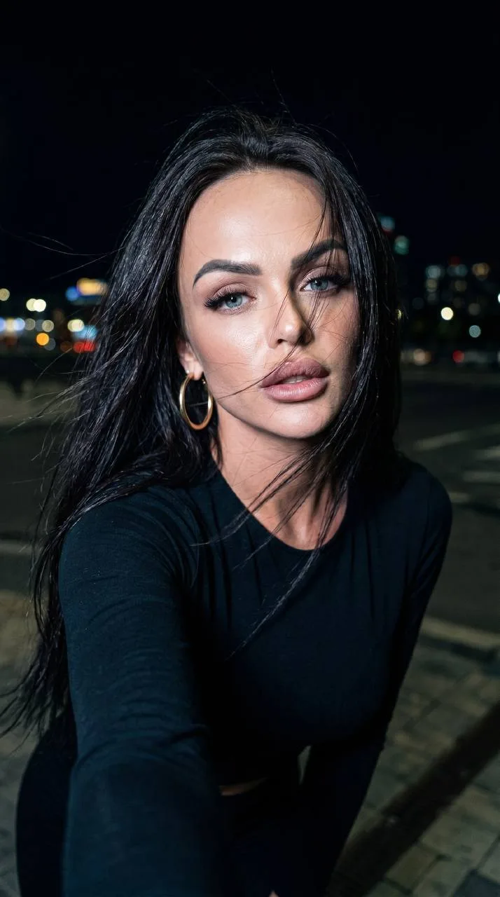 Ночное селфи со вспышкой