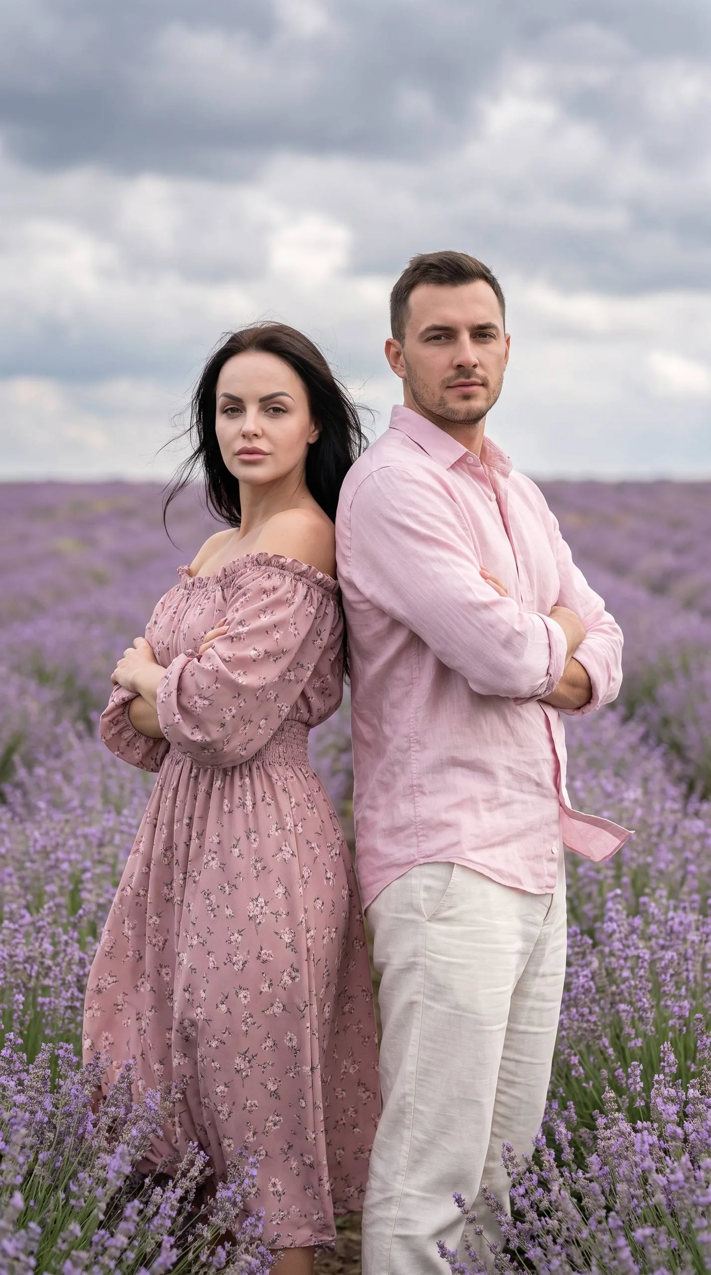 💕 Пара в лавандовом поле