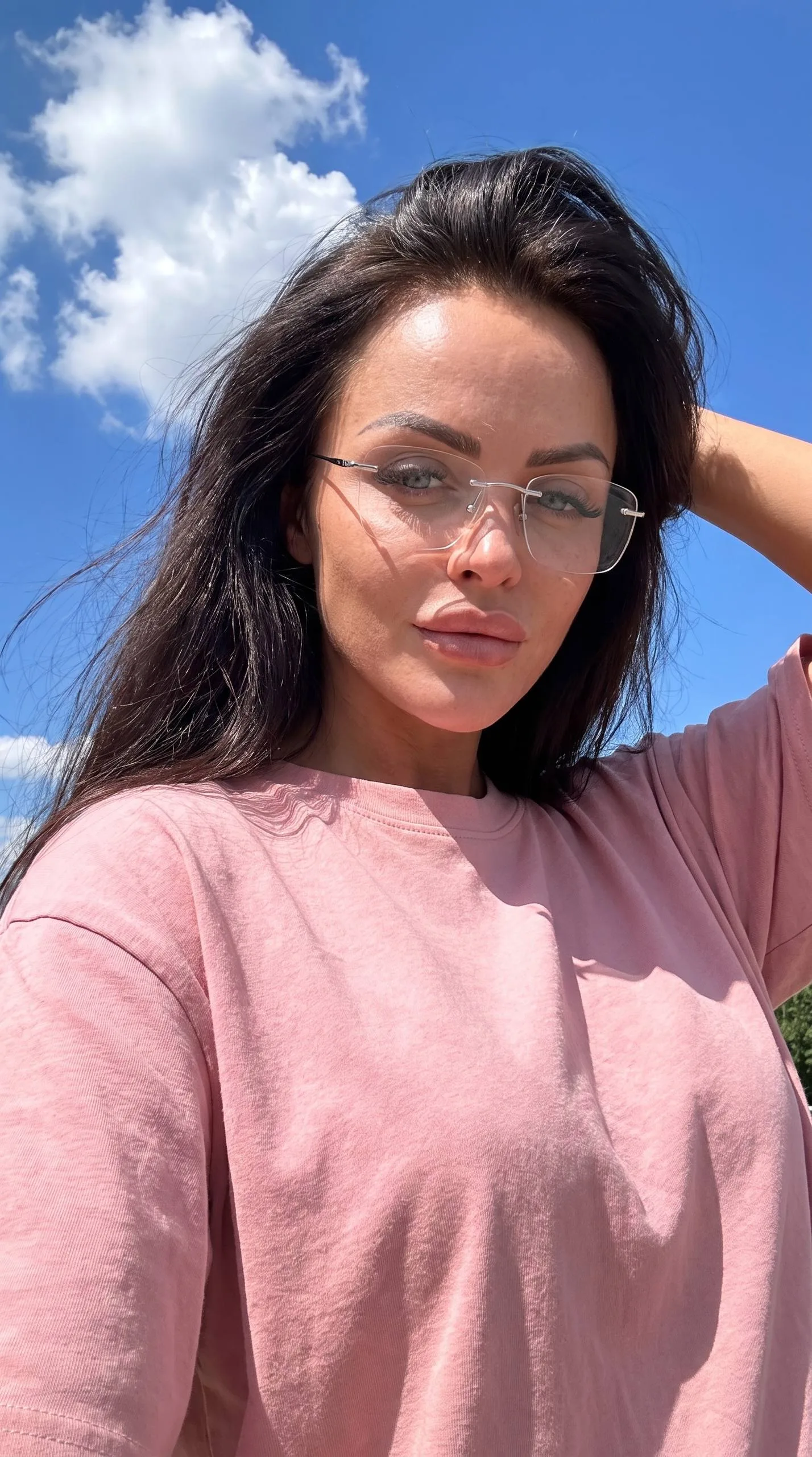 🌤 Портрет на фоне облаков